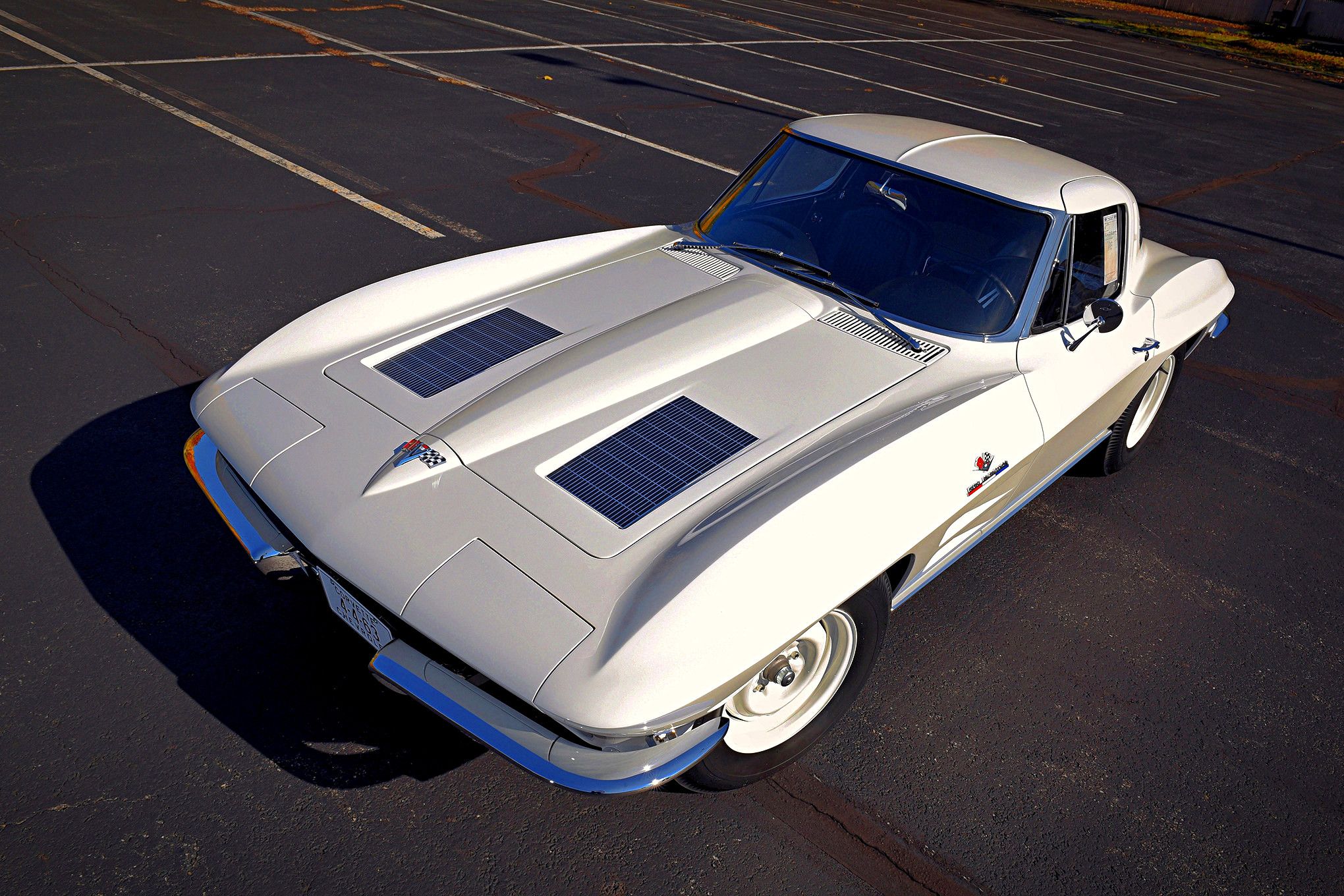 05-1963-corvette-c2-Z06-fuel-injection-split-window-coupe-big-tank-cannizzo.jpg