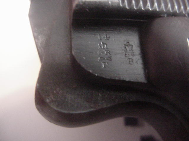 20786d1375030193-webley-scott-455-1913-mark-i-navy-automatic-pistol-mvc-008s.jpg