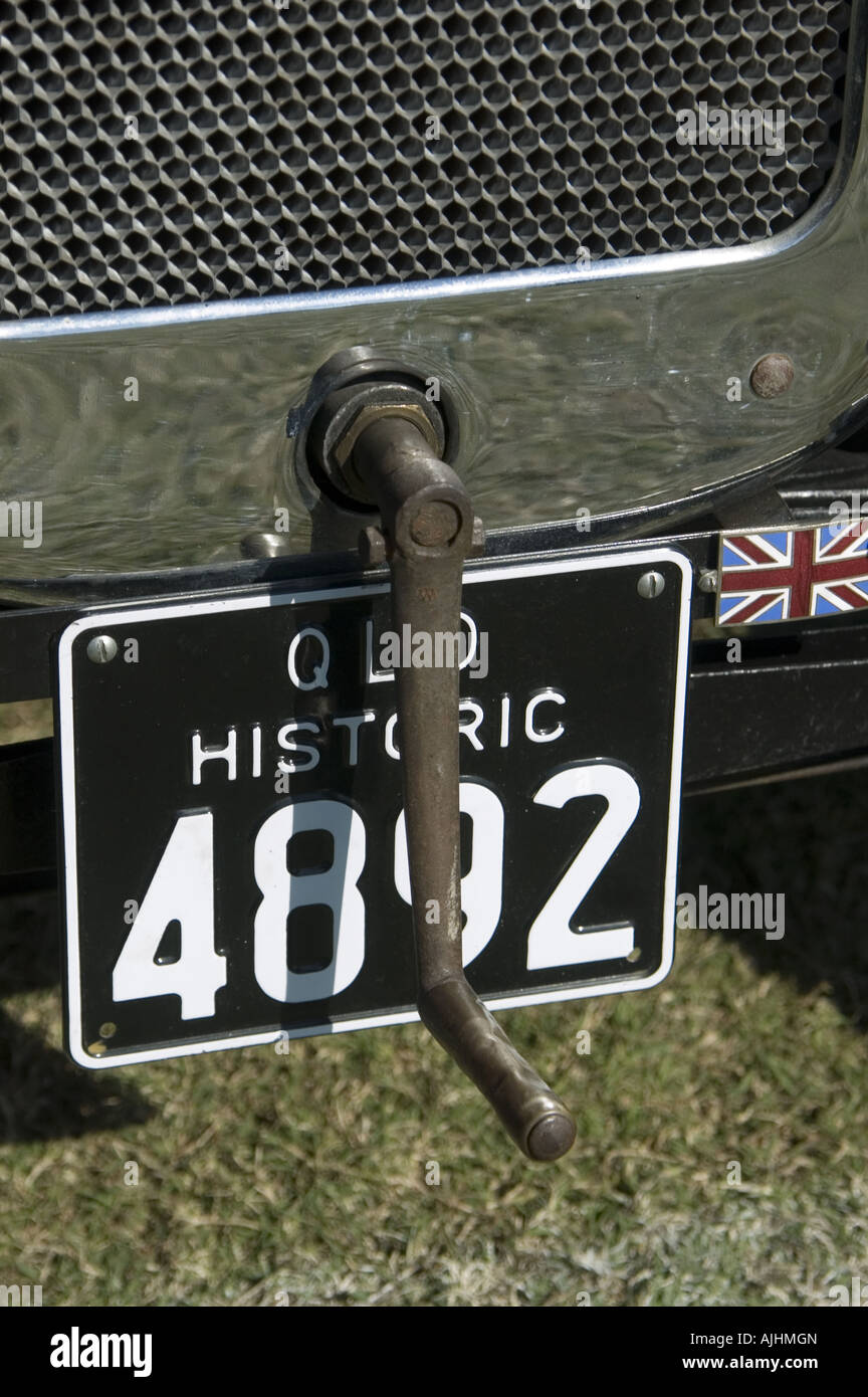 crank-handle-starter-veteran-vintage-car-AJHMGN.jpg