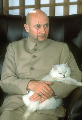 pleasence blofeld.jpg