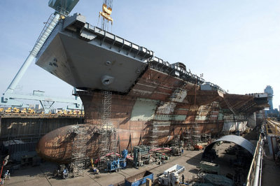 USS-Gerald-R-Ford-Upper-bow-is-lifted.jpg