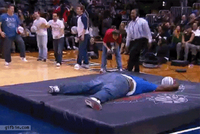 alprosports.com%2Fwp-content%2Fuploads%2F2012%2F11%2F5-trampoline-dunk-fail-basketball-fail-gifs.gif