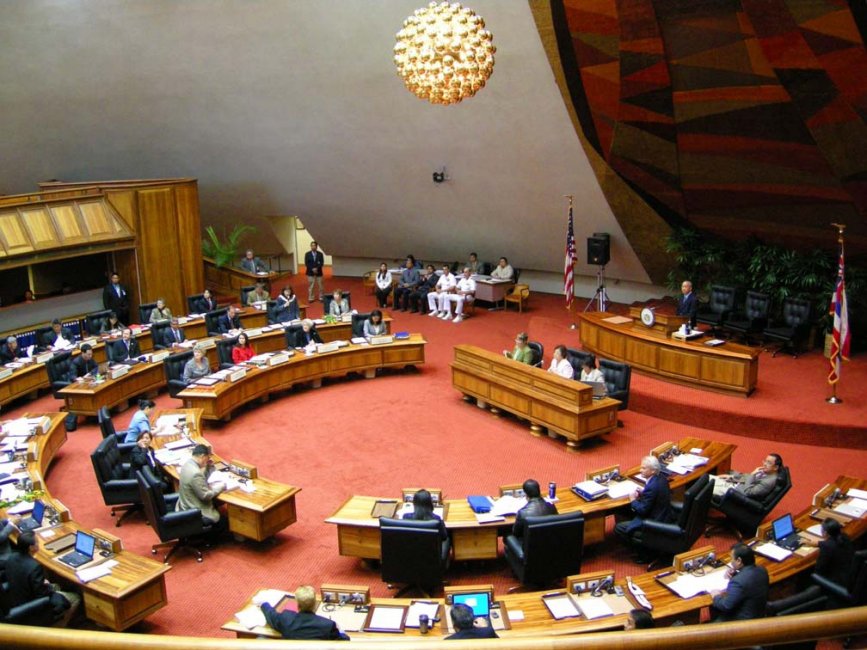 Hawaii_State_Legislature.jpg