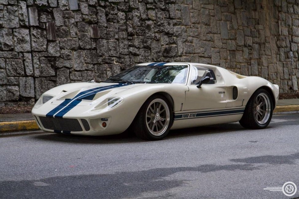 gt40.jpg