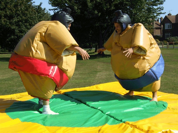 Screenshot 2024-08-08 at 16-19-13 sumo costume inflatable fight at DuckDuckGo.png