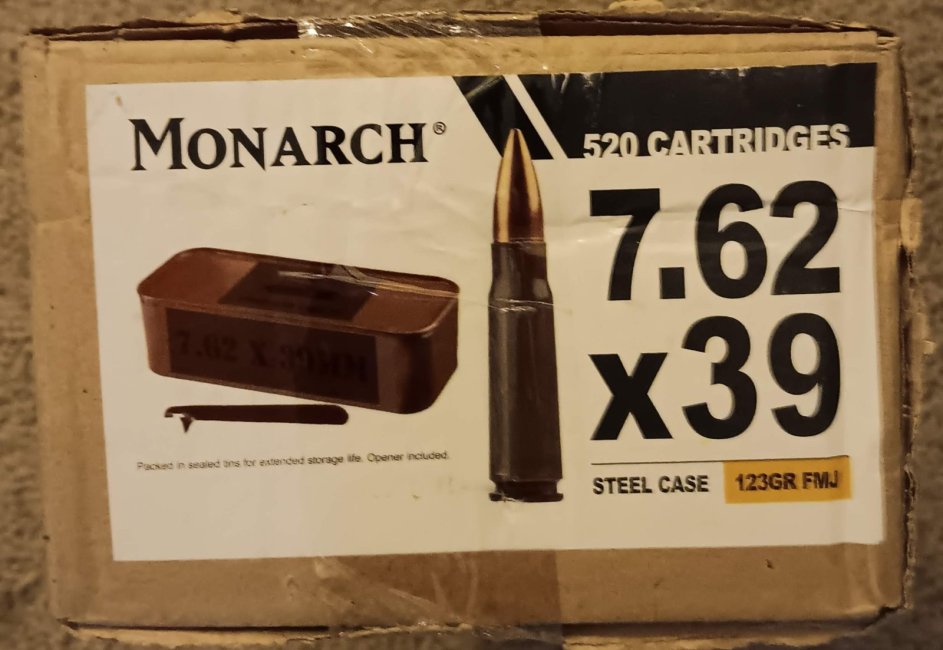 MONARCH 520 RD CAN C.jpg